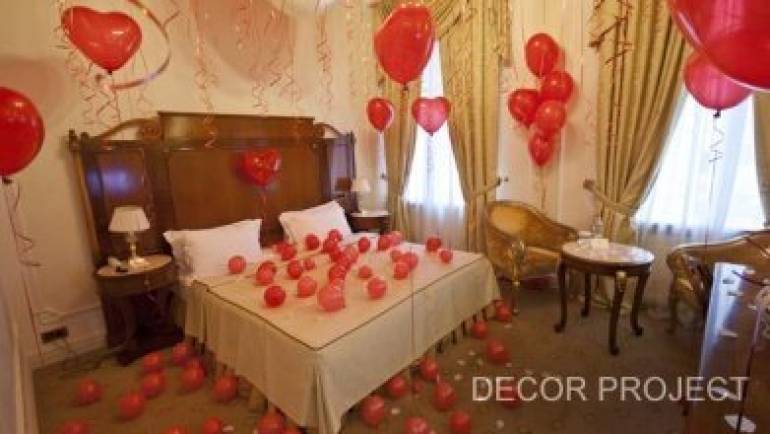 Романтические выходные. Гостиница Savoy Савой. Комната 515. Декор номера воздушными шариками. Бюджет 15 000